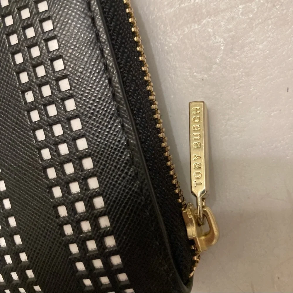 Tory Burch Robinson perforated black saffiano leather zipper clutch wallet
